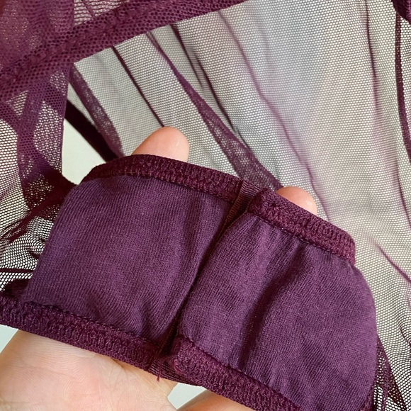 NWT Victoria’s Secret Sheer Bodysuit - Picture 4 of 5